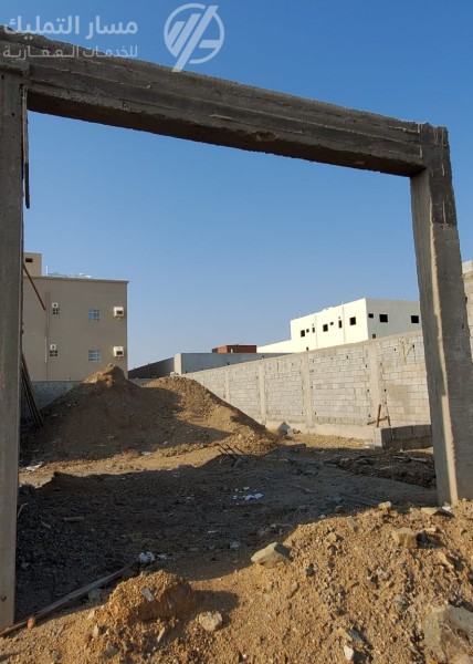 Photo by Daniel J. Schwarz